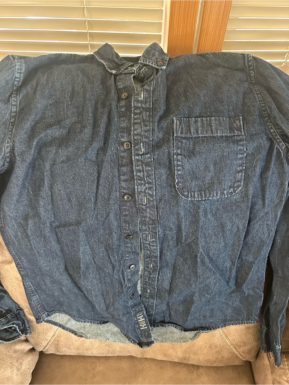 Mens Lucky Brand Dark Blue Denim Button-Up Shirt - Classic Chest Pocket